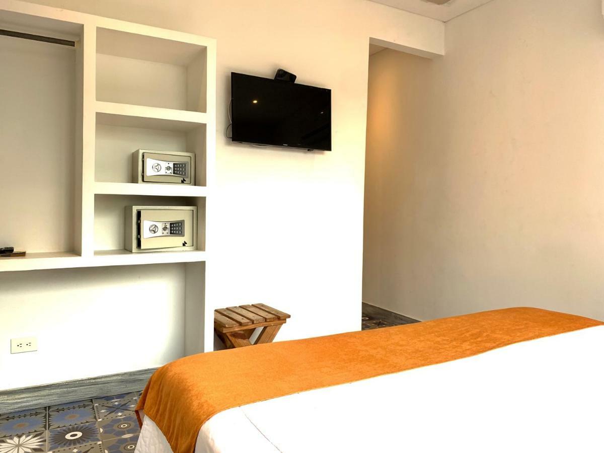 Hotel Casa Serrezuela Cartagena ภายนอก รูปภาพ